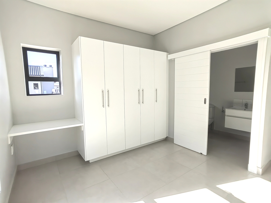 2 Bedroom Property for Sale in Hartland Lifestyle Estate Western Cape